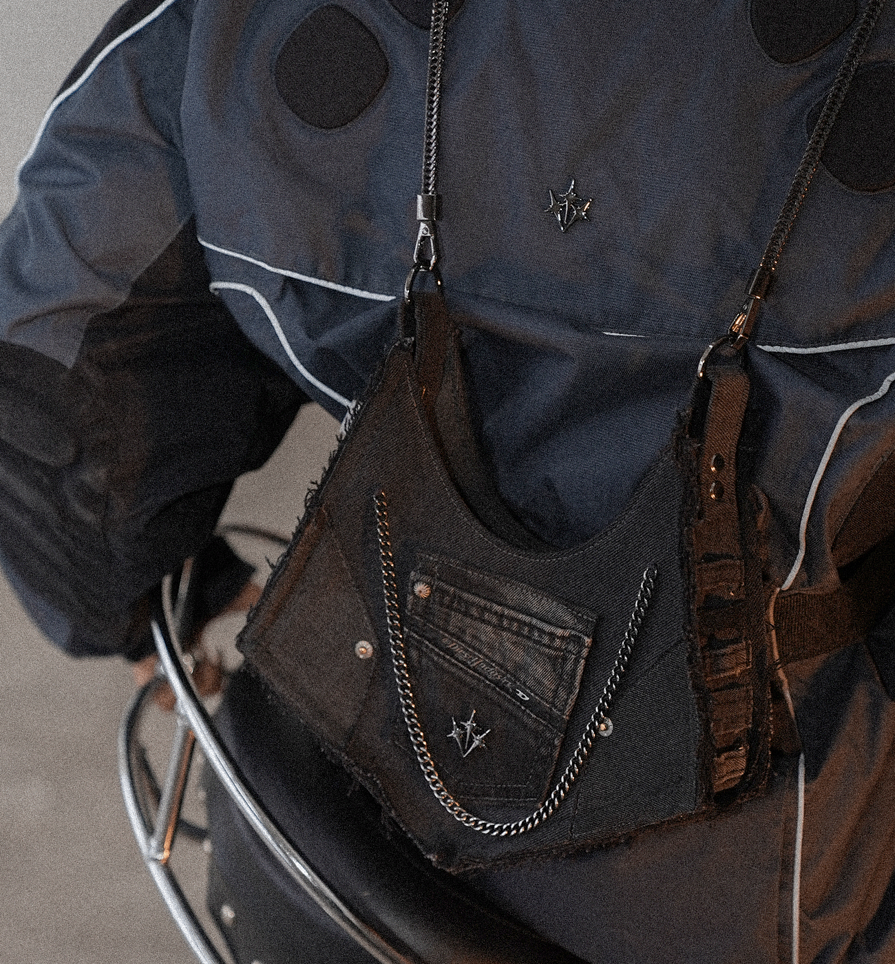 "LIVING IN DIESEL'S WORLD" Toro Handbag