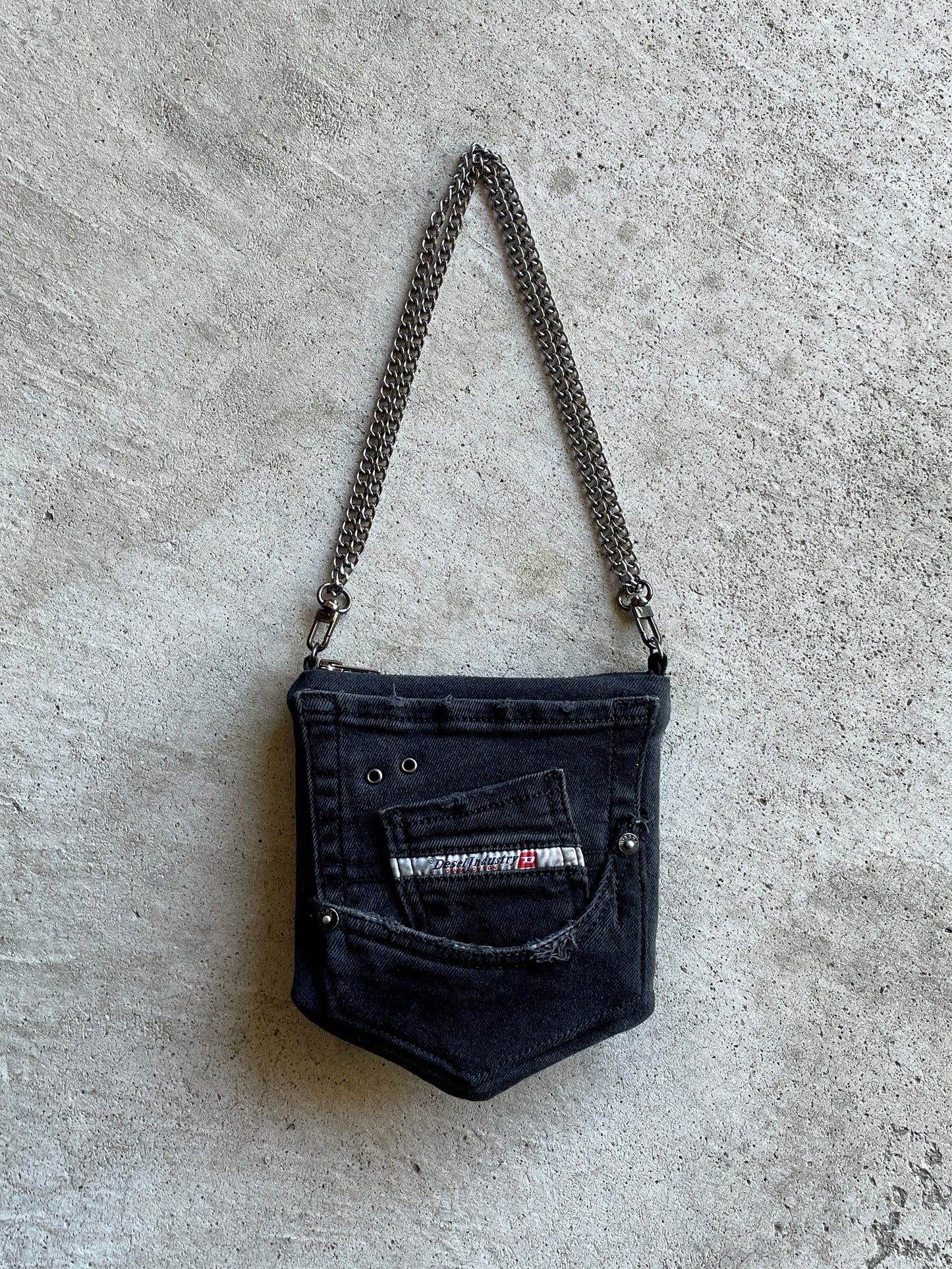 DIESEL POCKET SHOULDER BAG - Visions of Humanity