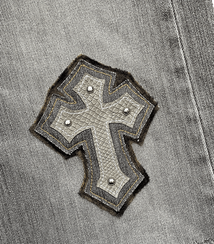 "FAITH" Levis 501 Baggy Jorts