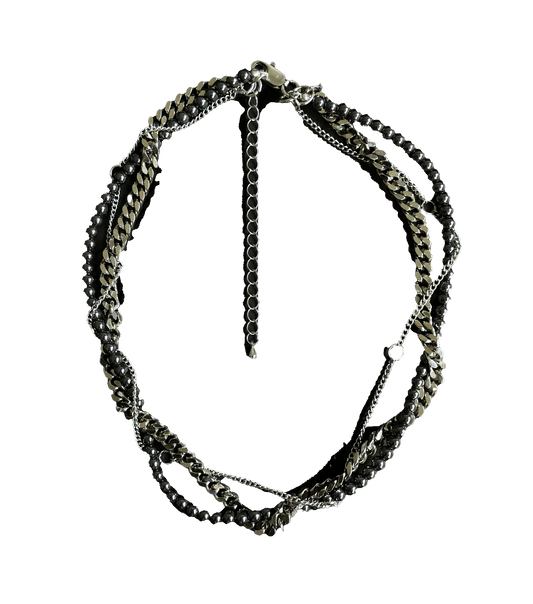 "ONYX" TWISTED NECKLACE
