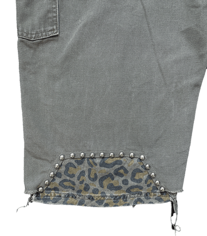 "MILITANT" Carhartt Jorts