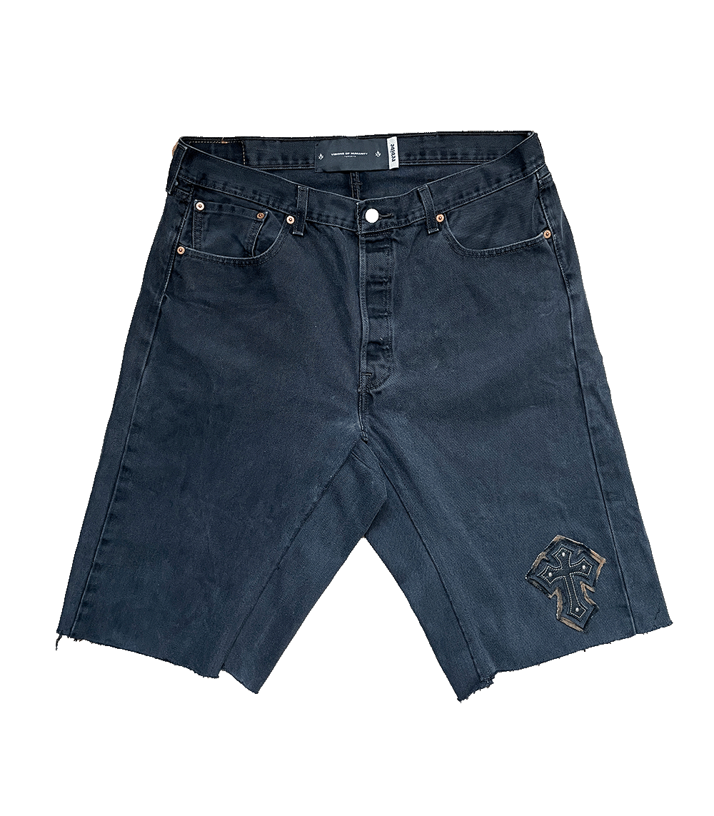 "FAITH" Levis 501 Baggy Jorts