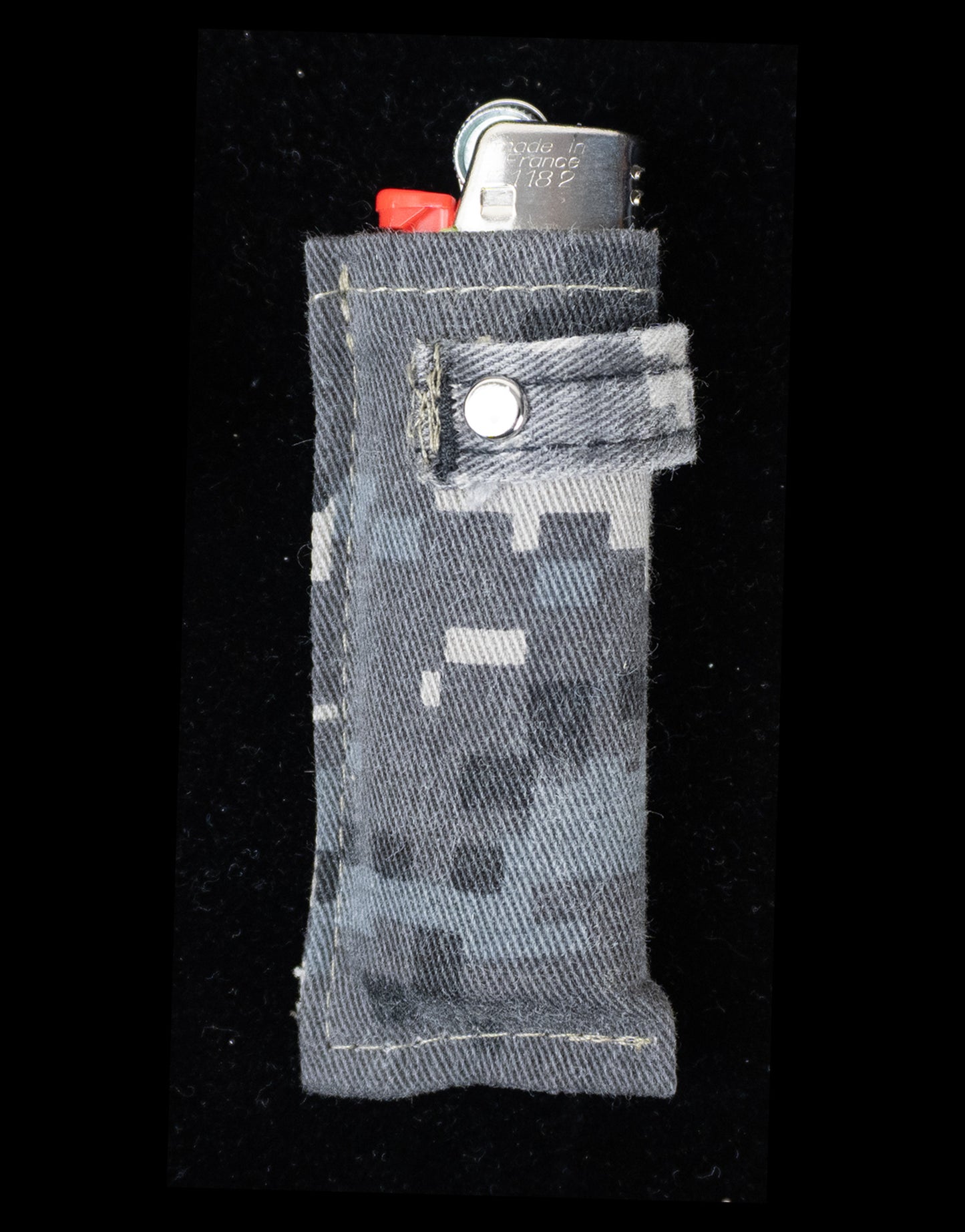"GLITCH" BIC Lighter Sleeve