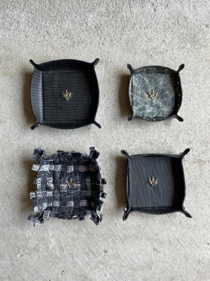"BOLT" Valet Tray