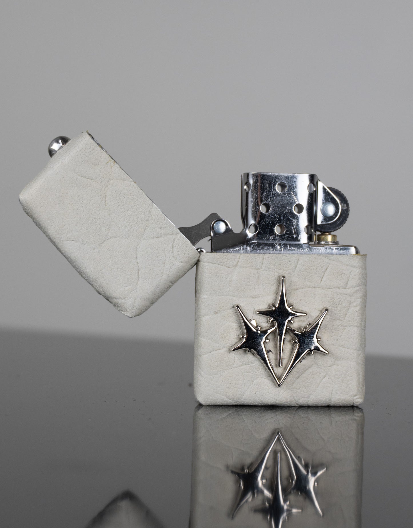 "IVORY" Zippo Lighter