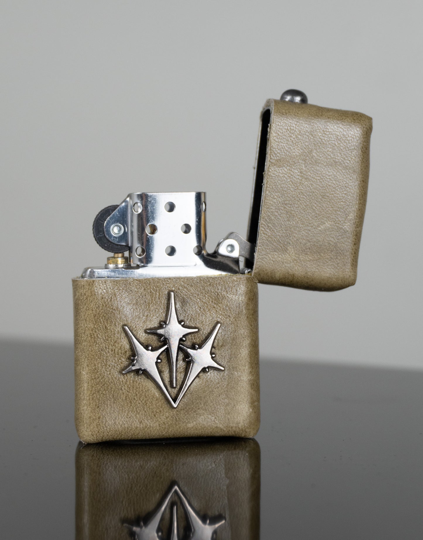"PICHOLINE" Zippo Lighter