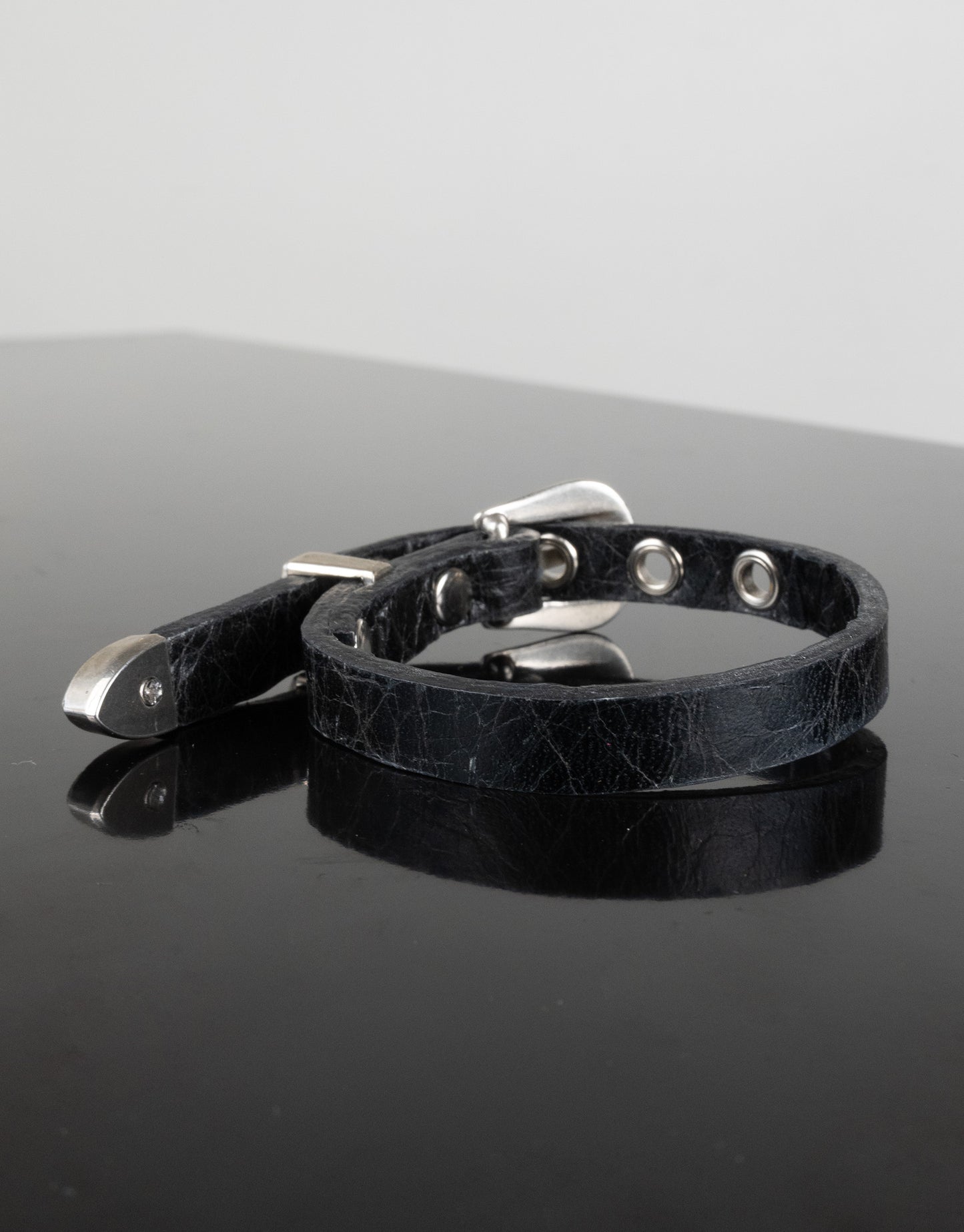 "DISTRESSED BLACK" Belt Bracelet