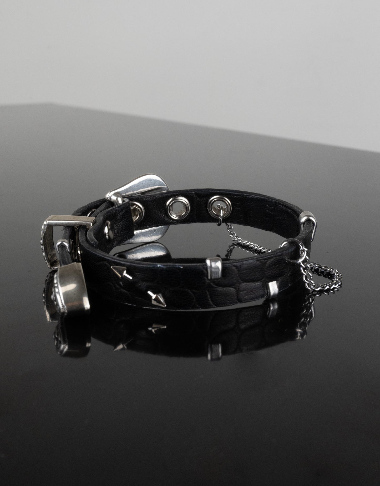 "EMBOSSED BLACK" Belt Bracelet