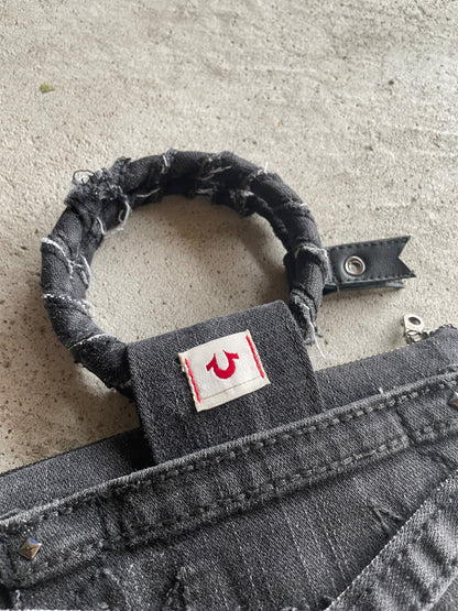 TRUE RELIGION POCKET HANDBAG - Visions of Humanity