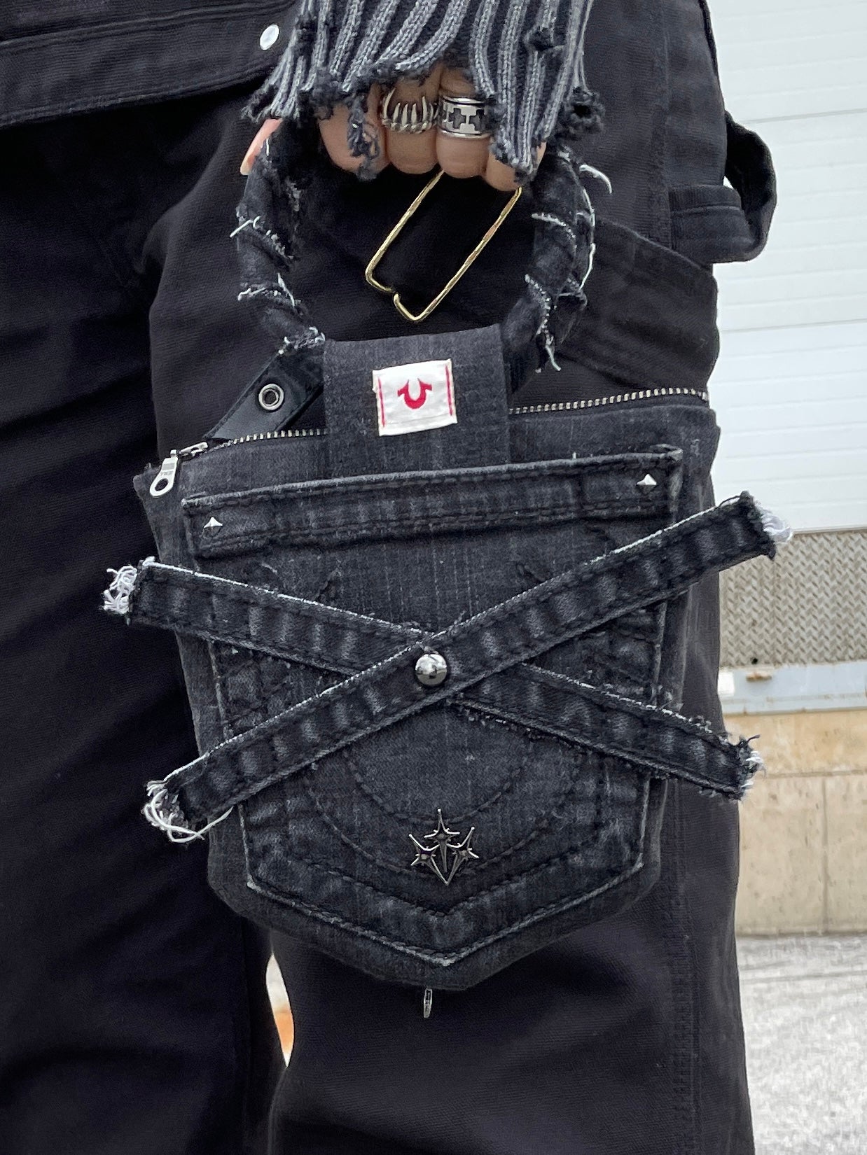 TRUE RELIGION POCKET HANDBAG - Visions of Humanity